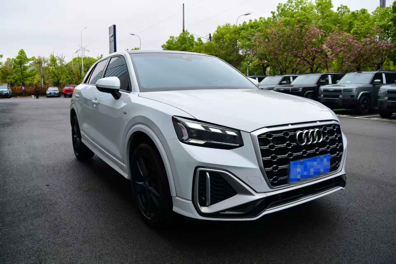 2022 Audi Q2